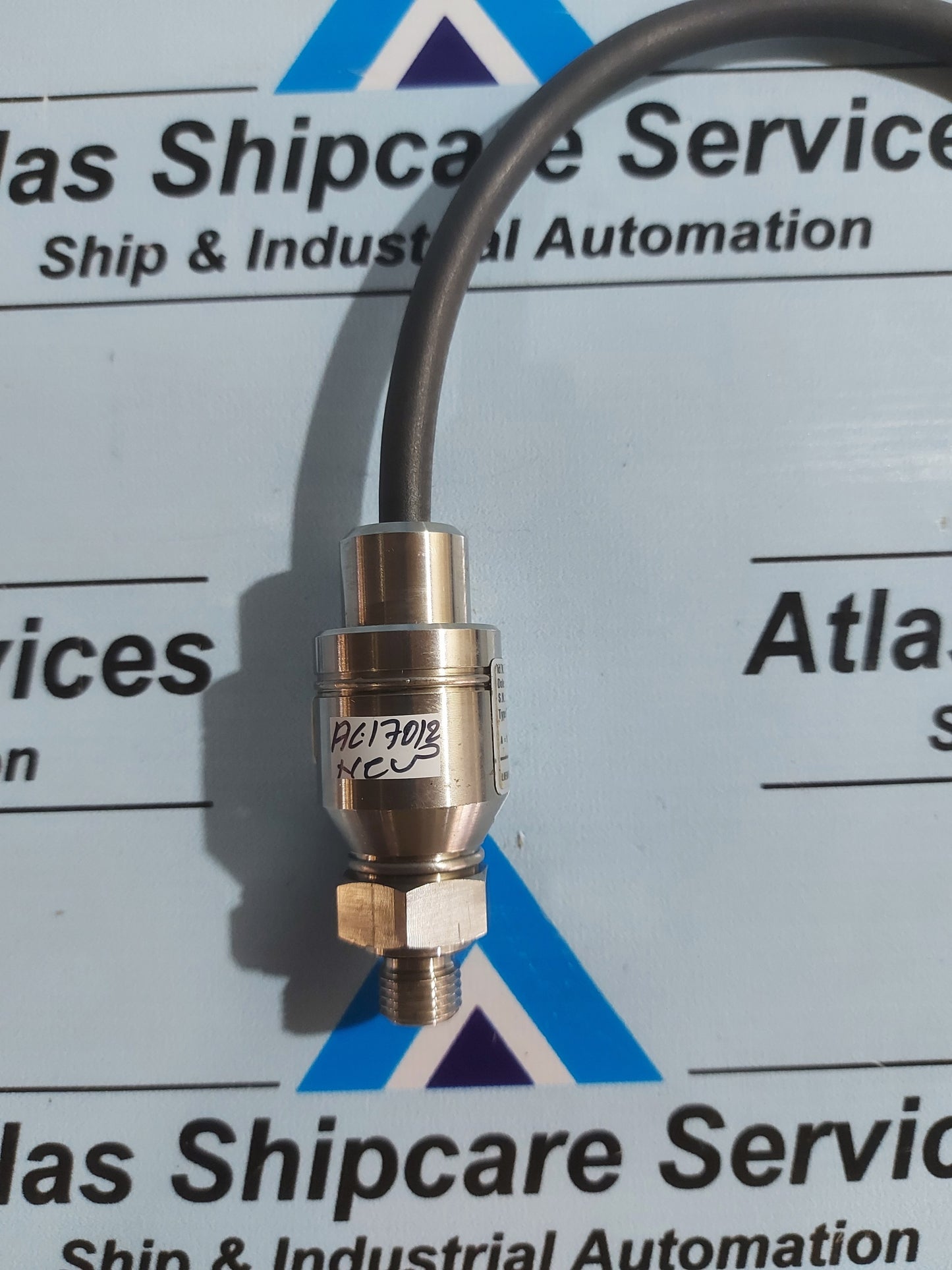 LIEBHERR 693040114 TYPE 0401 TEMPERATURE SENSOR 0-50...+150'C