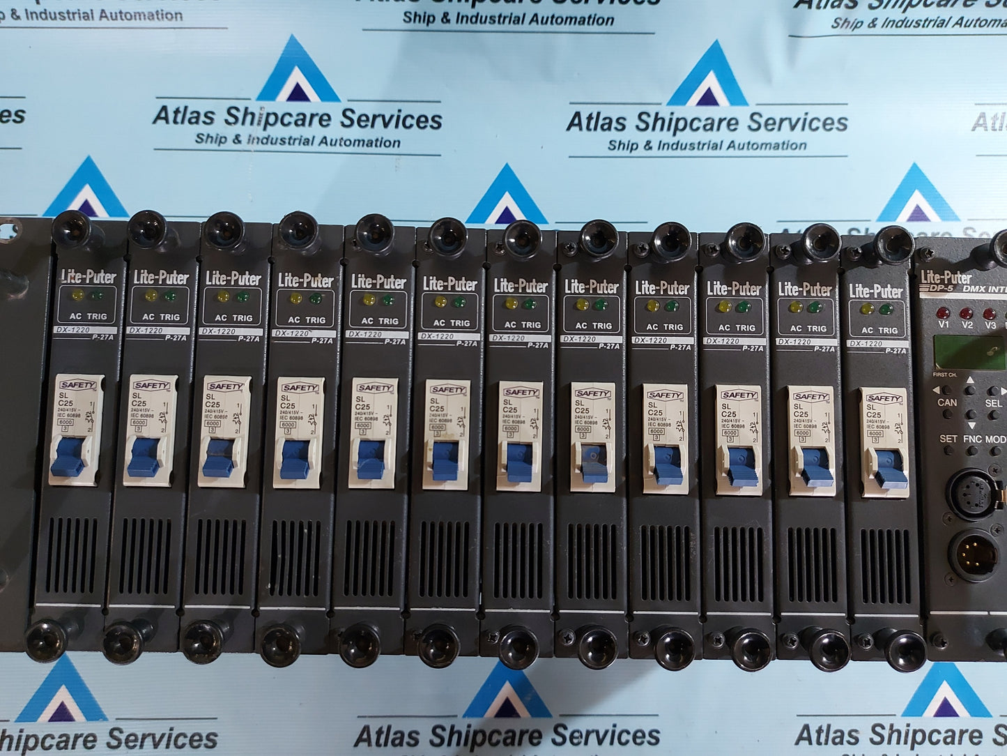 LITE-PUTER DX-1220 12 CHANNEL RACKMOUNT DIMMER PACK