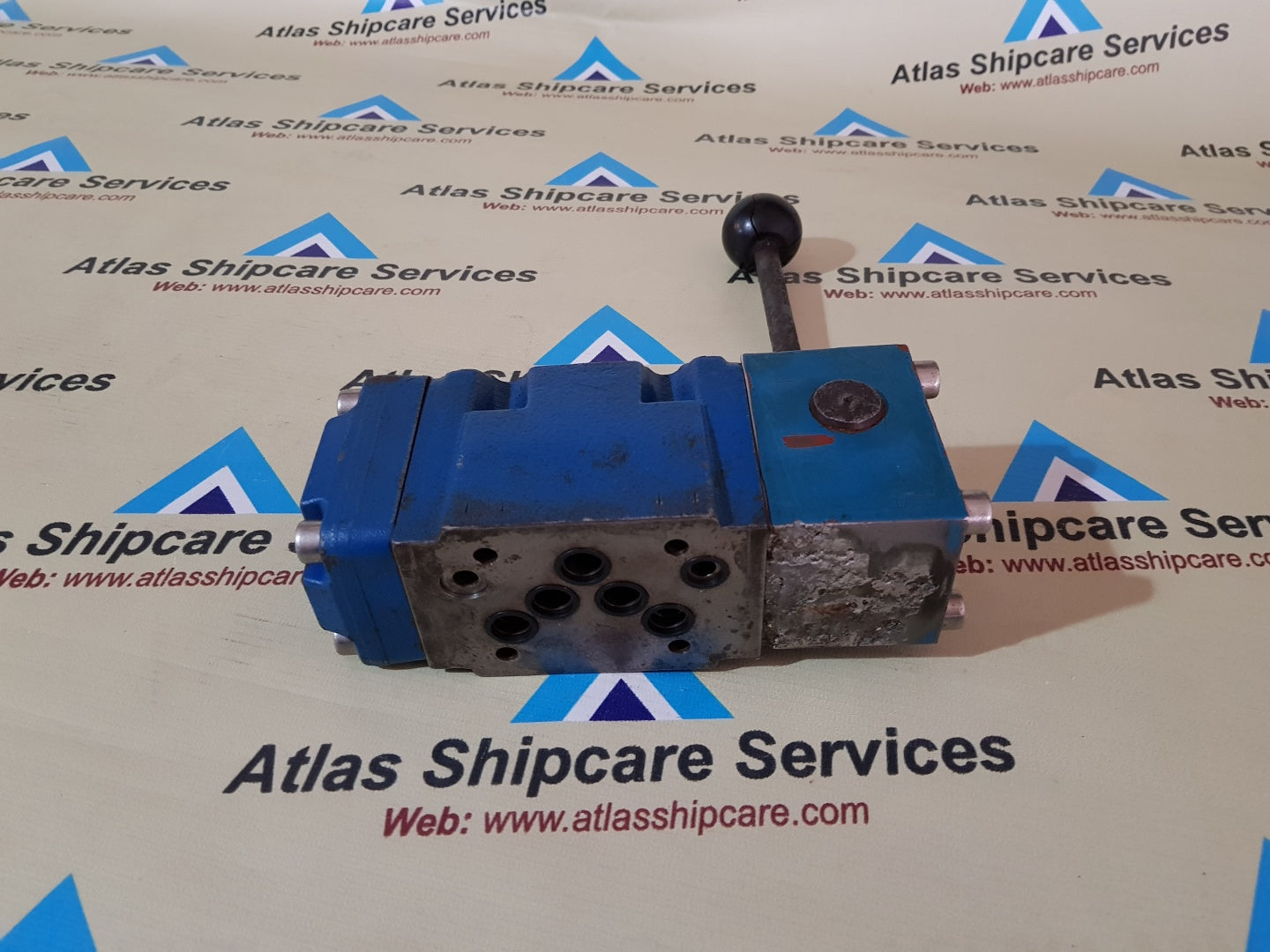 MACGREGOR R900960526 HYDRAULIC VALVE H372