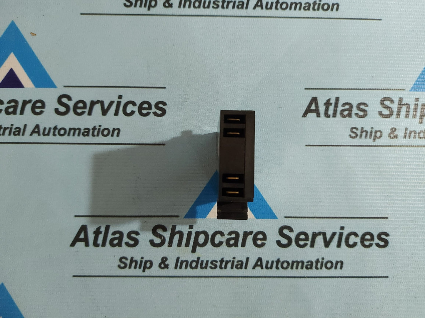 MAK 9.01.7-91.08.00-01 PLUG IN RELAY AG457