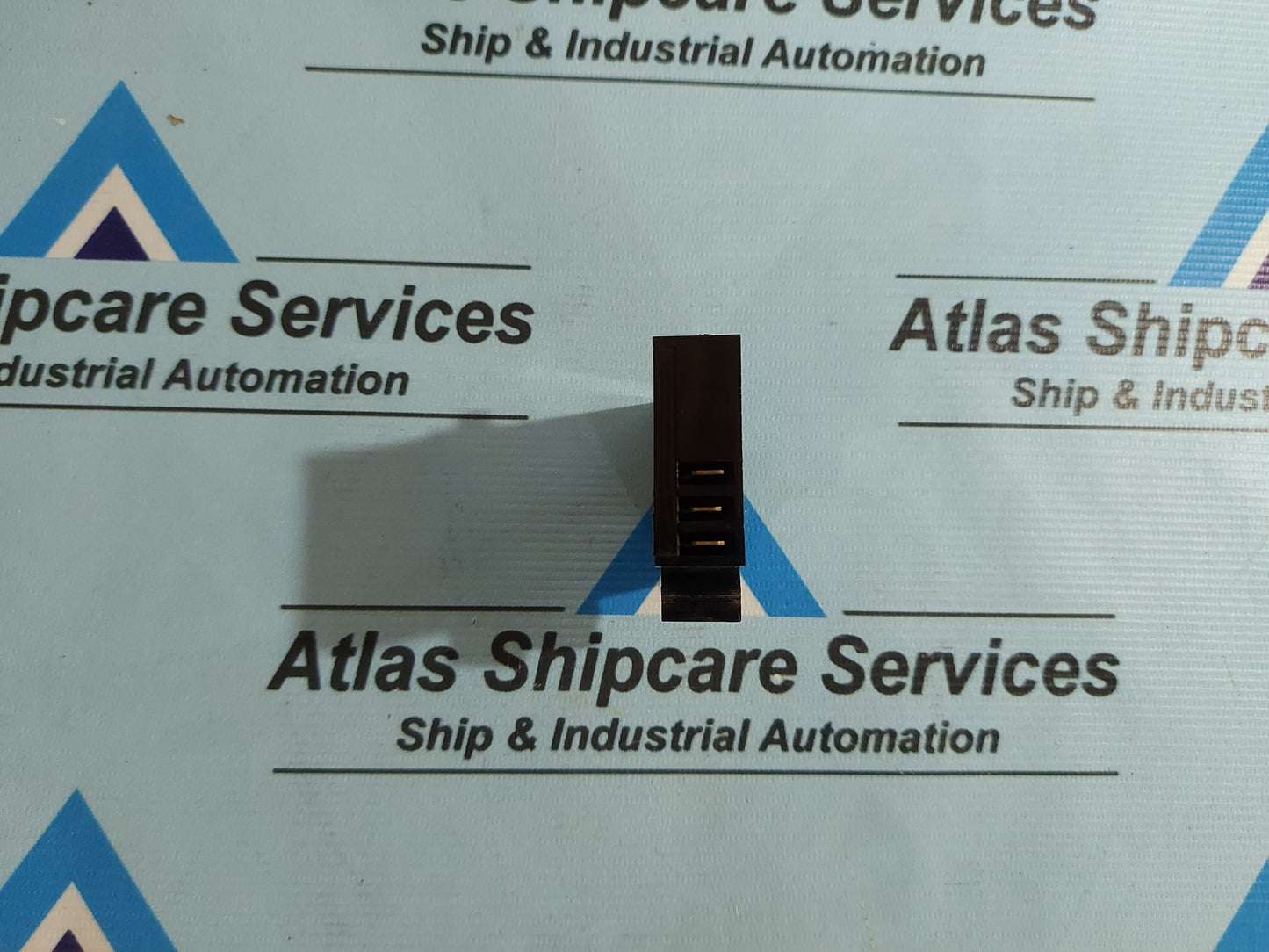 MAK 9.01.7-91.08.00-13 PLUG IN RELAY AG458