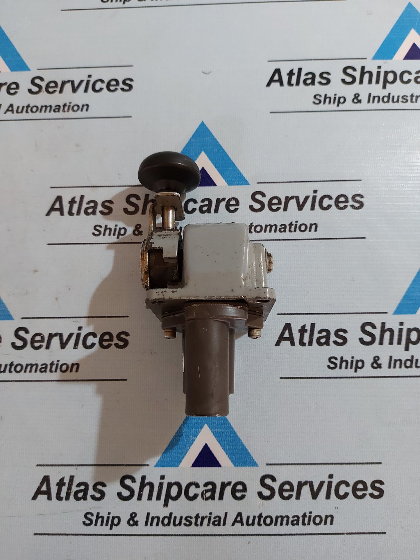 MANNESMANN REXROTH P59334-1 2HA-1L CONTROL VALVE
