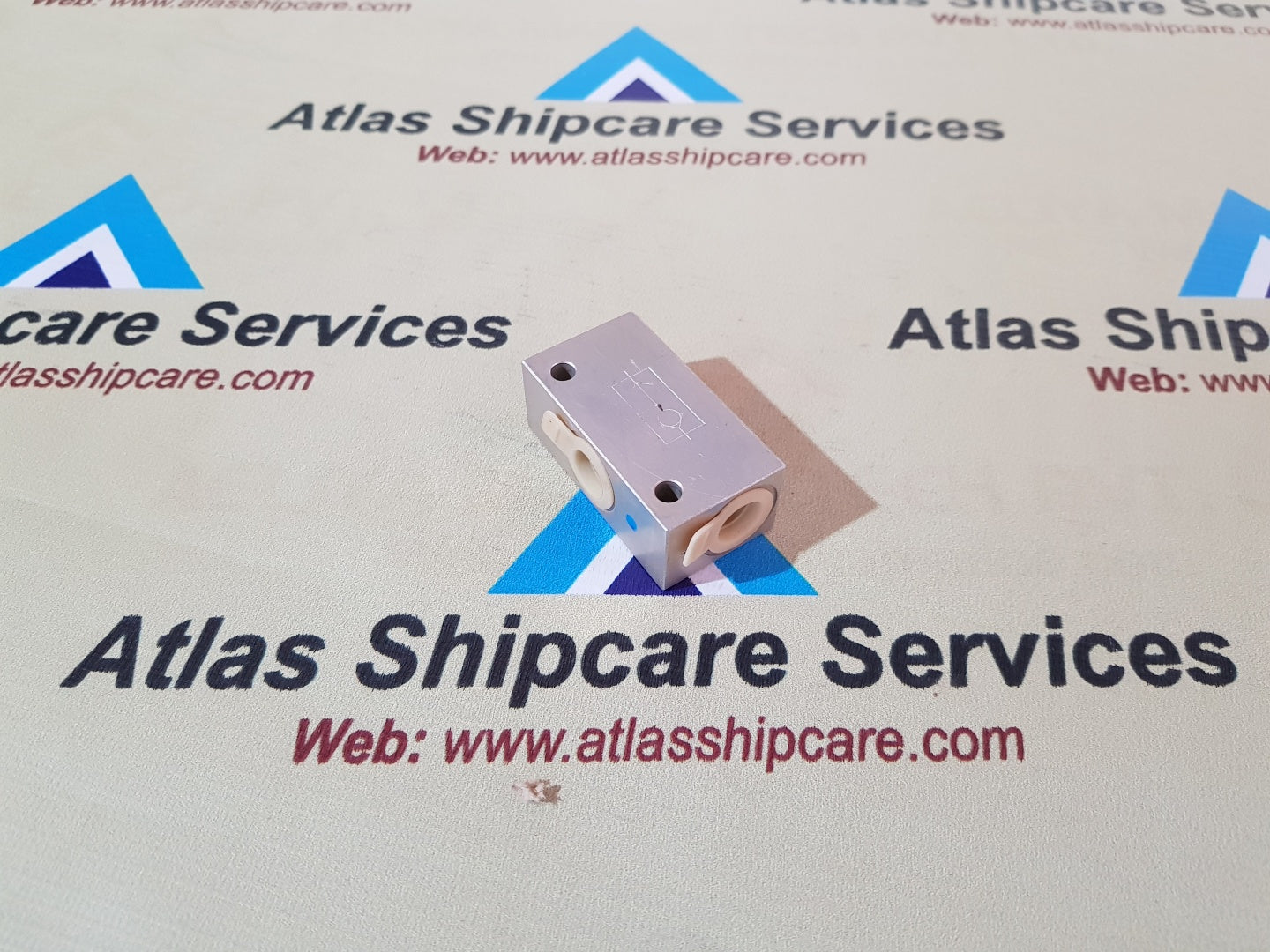 NABTESCO GDC-14M SHUTTLE VALVE 73794501-01 H352