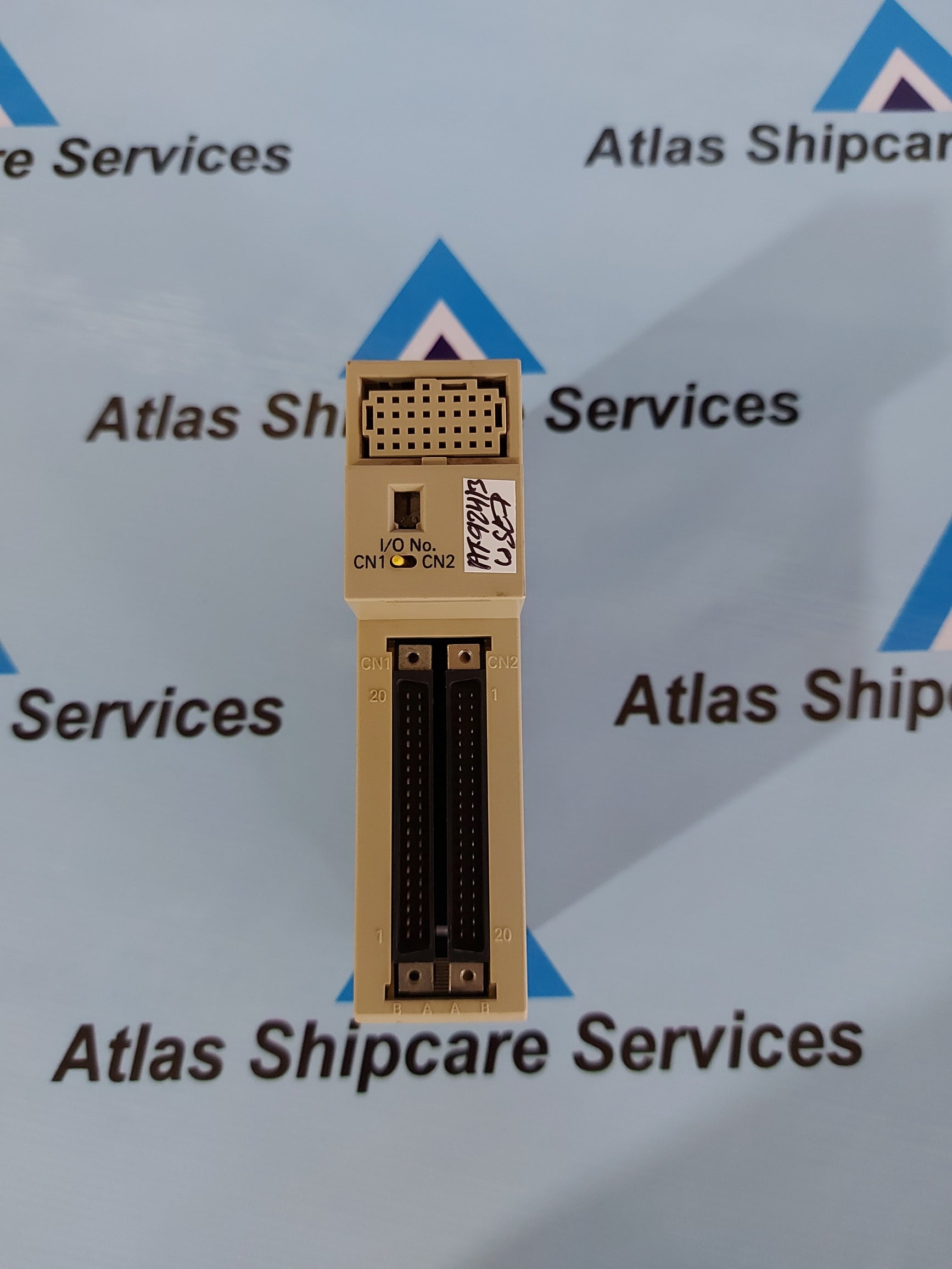 OMRON C200H-OD219 OUTPUT UNIT