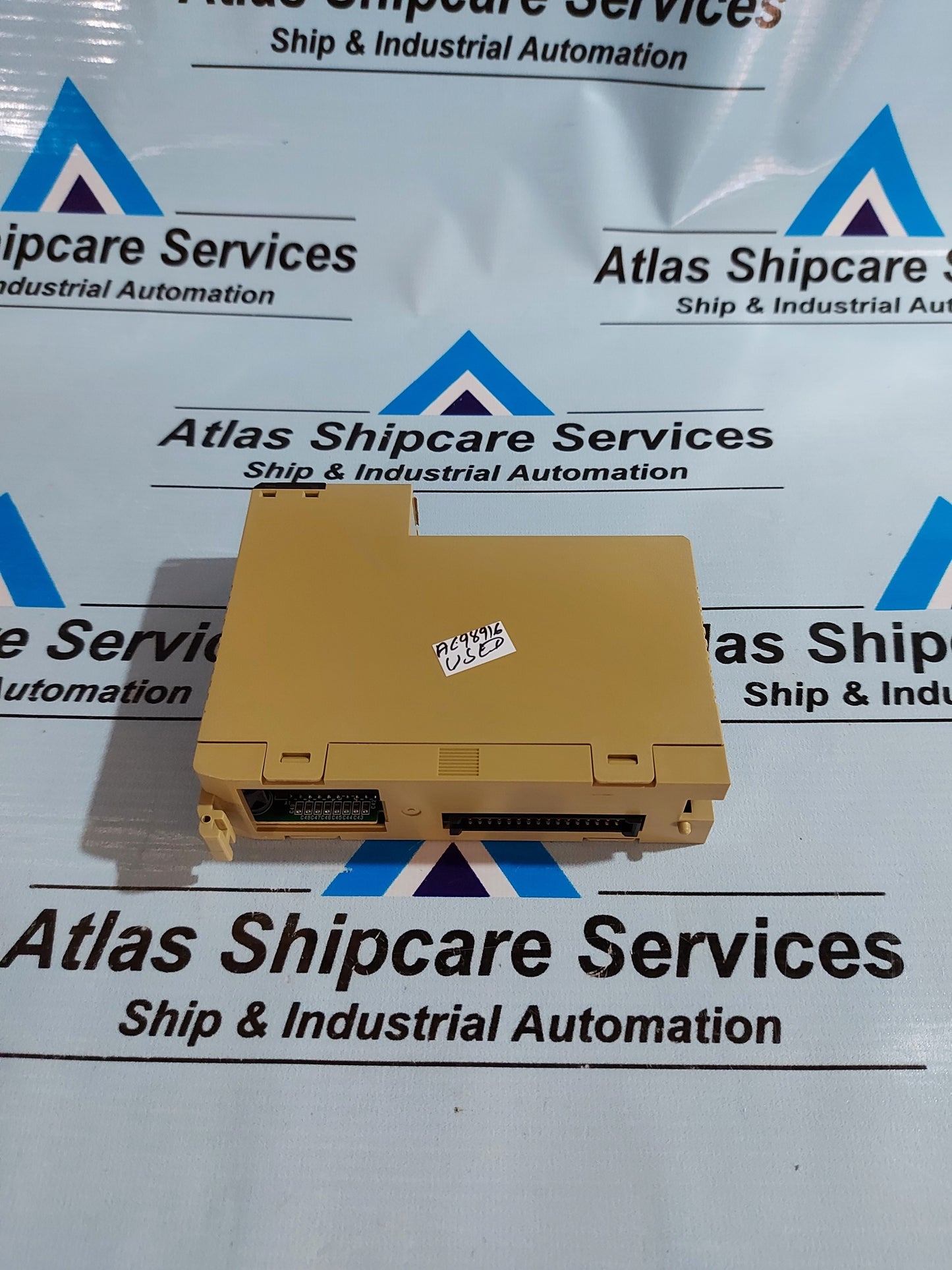 OMRON C200H-OD219 OUTPUT UNIT