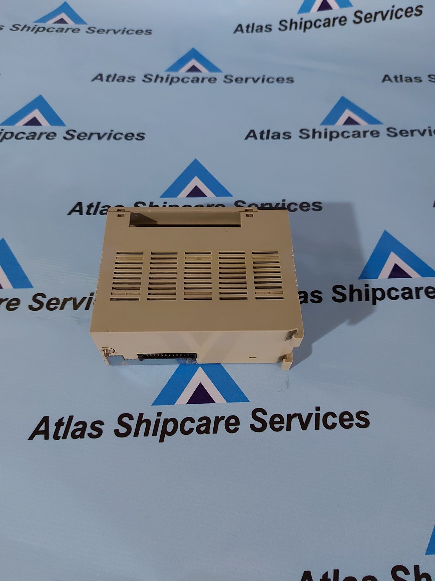 OMRON C200HW-PD024 POWER SUPPLY UNIT