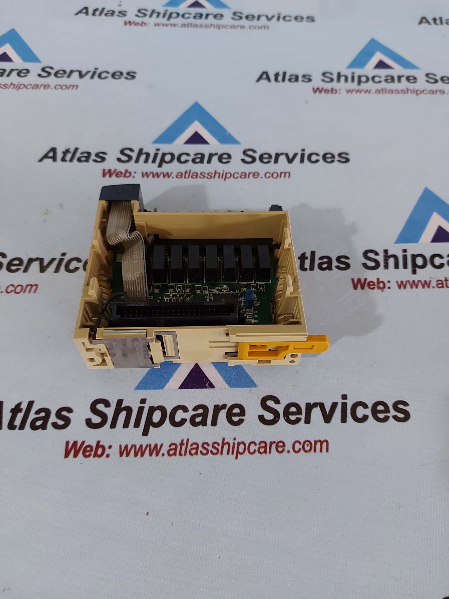 OMRON CQM1-OC221 OUTPUT UNIT