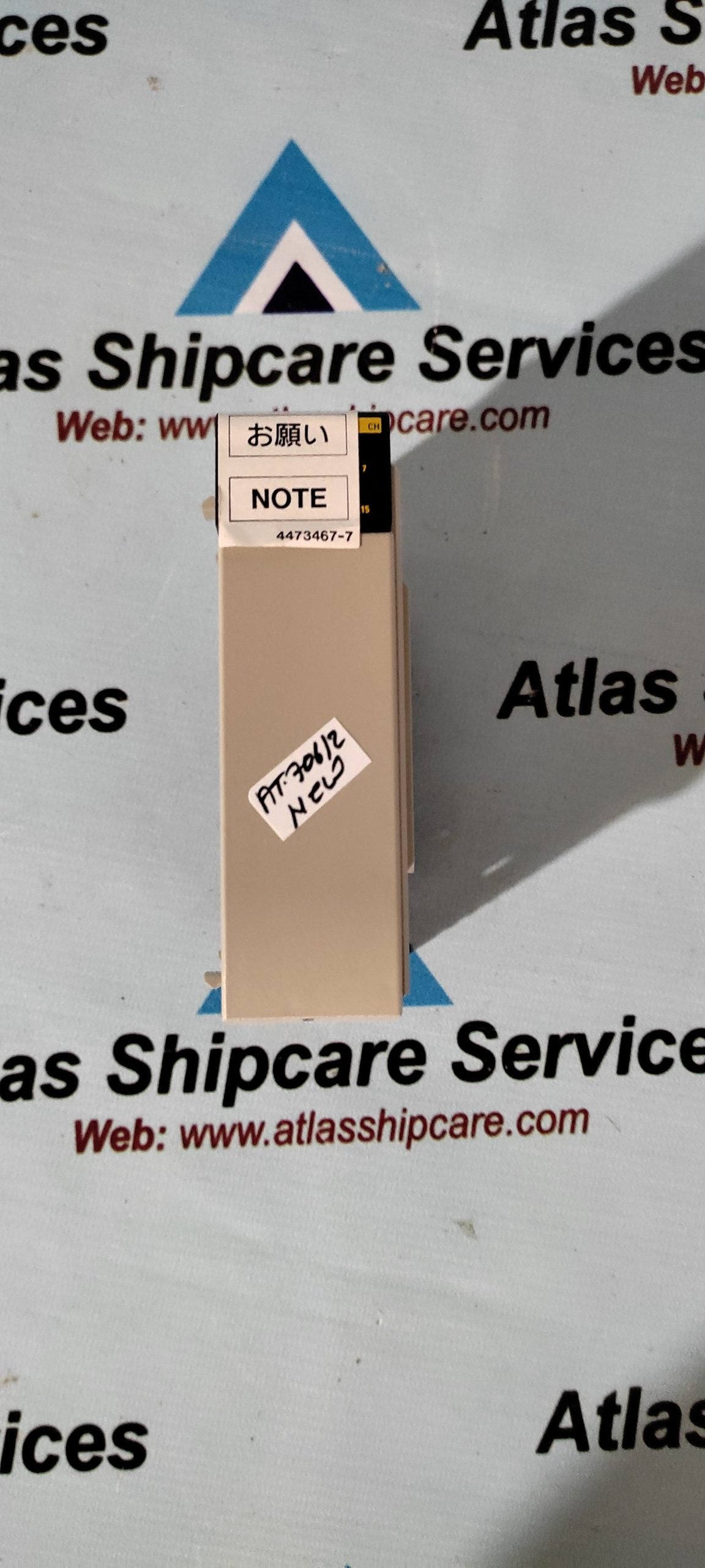 OMRON CQM1-OC222 OUTPUT UNIT