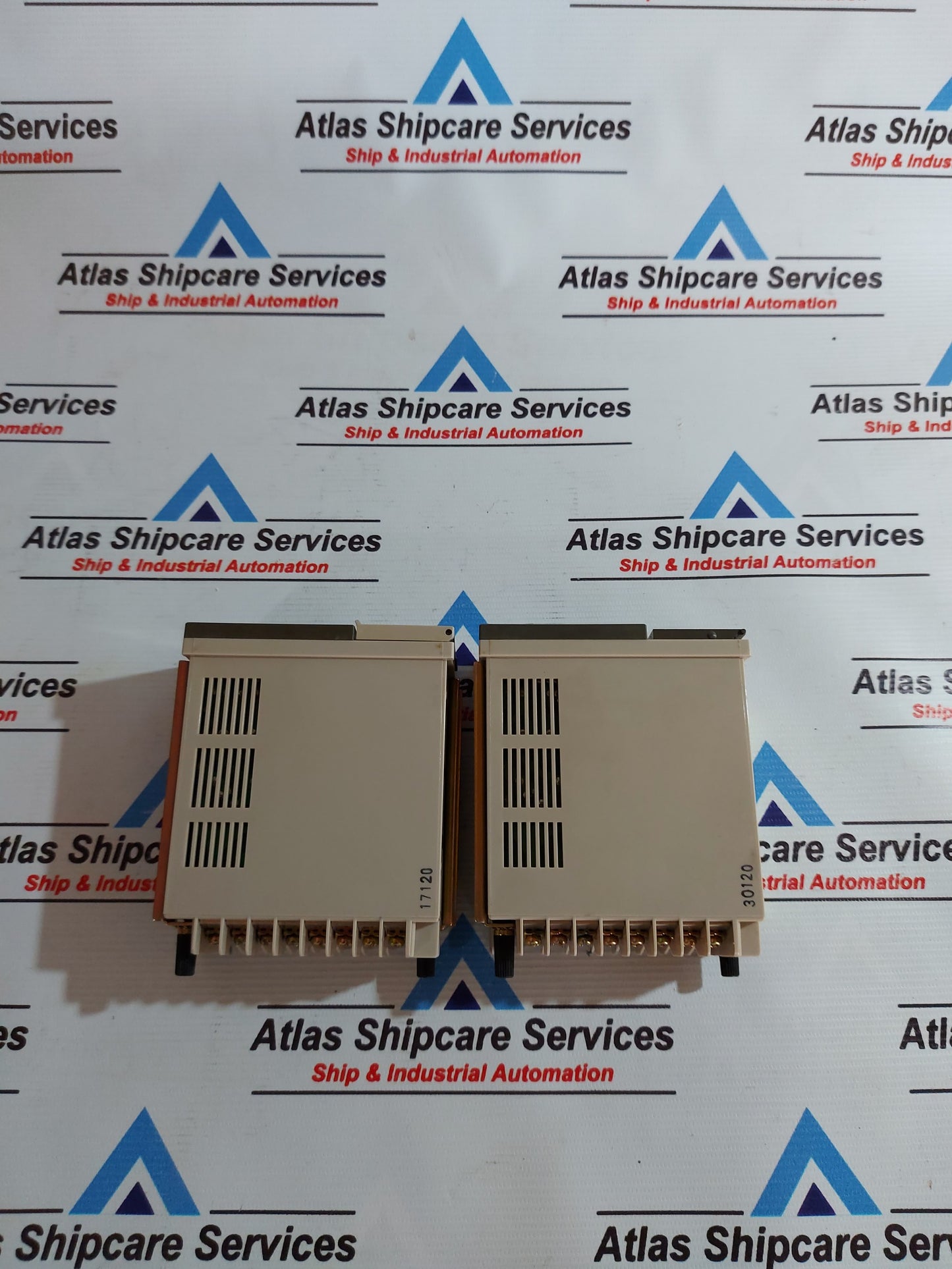 OMRON E5EX-A TEMPERATURE CONTROLLER AG556