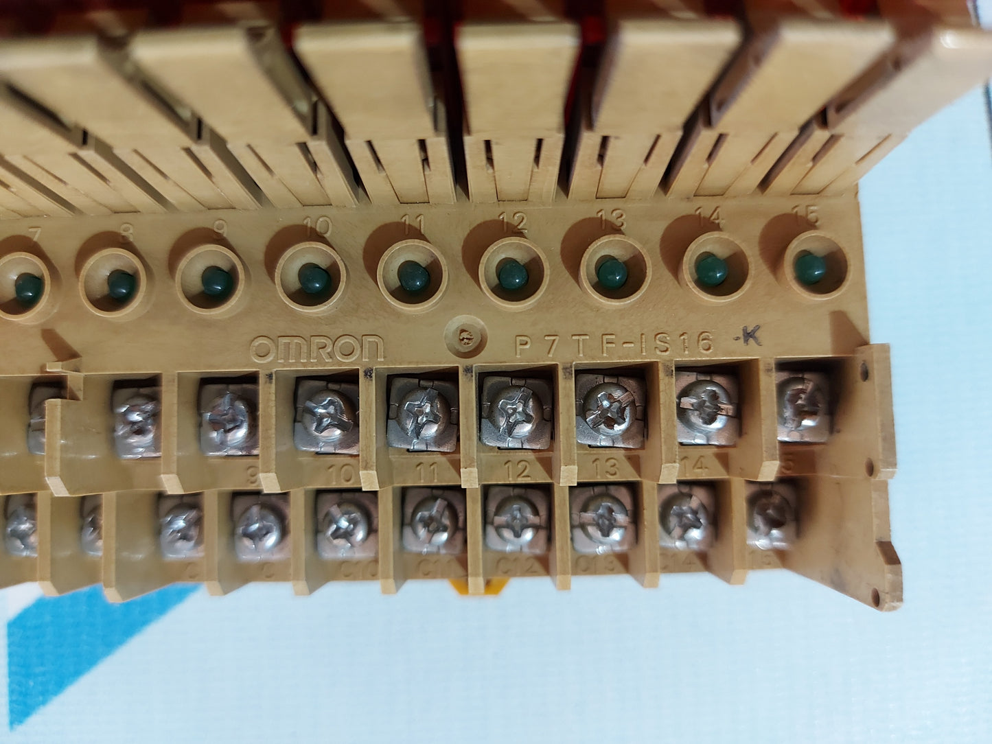 OMRON P7TF-IS16 I/O TERMINAL SOCKET