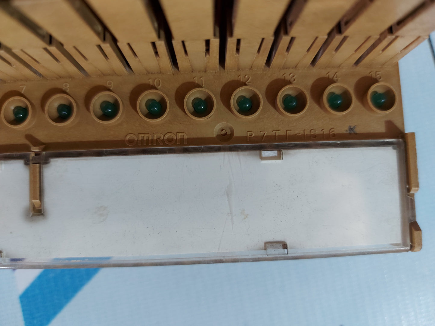 OMRON P7TF-IS16 I/O TERNMINAL SOCKET