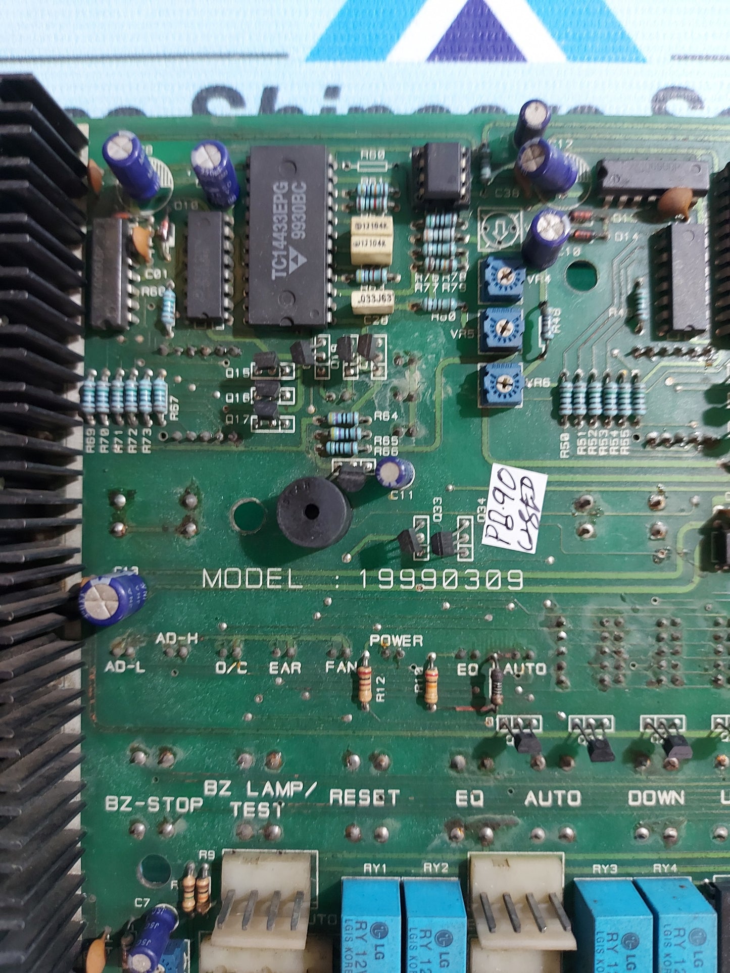 PCB CHARGER MONITOR UNIT MODEL 19990309