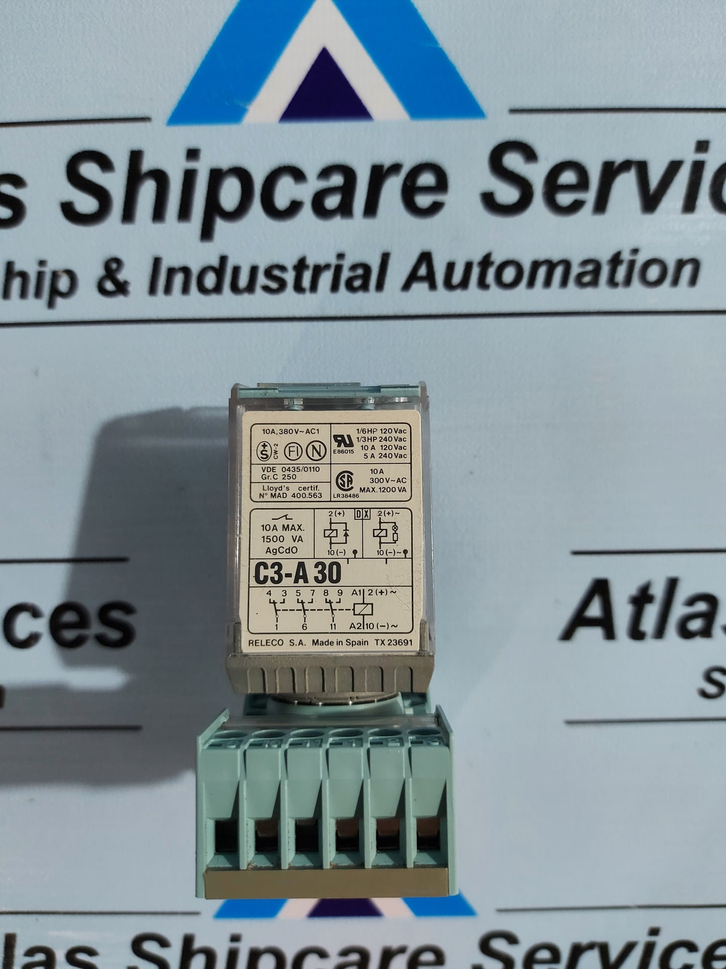 RELECO C3-A 30 SERIE MR-C COIL RELAY WITH SOCKET