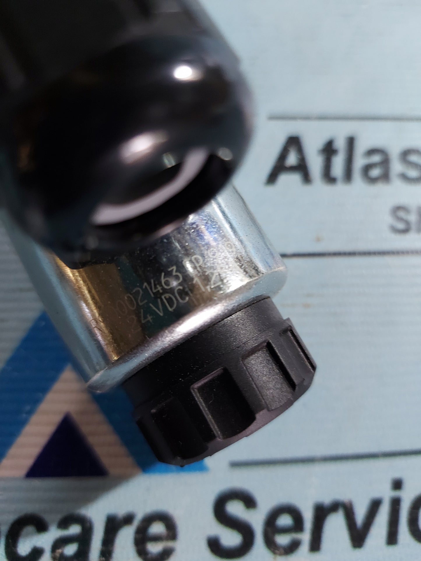 REXROTH 4 WE 6 D62/EG24DL DIRECTIONAL CONTROL SOLENOID VALVE