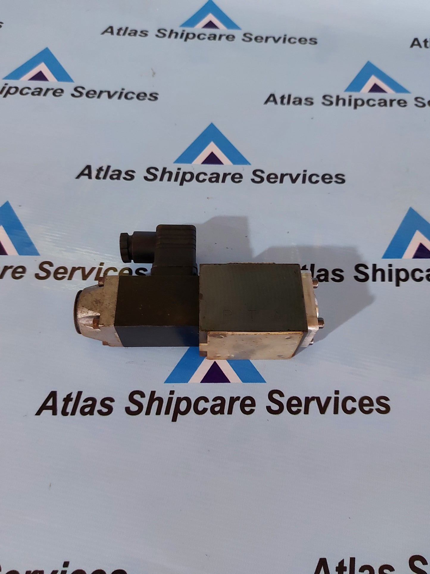 REXROTH HYDRONORMA 4WE 6 Y52/A W220 60 NZ4 DIRECTIONAL CONTROL VALVE H330