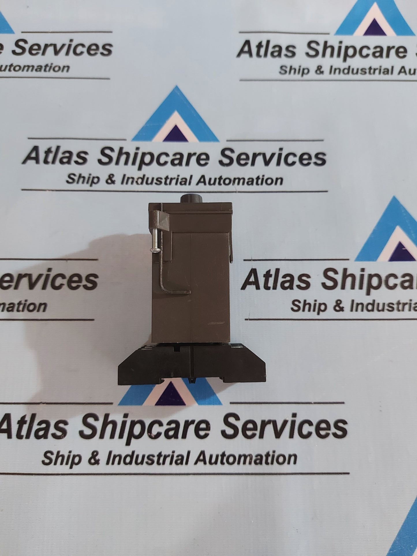 RS 344-619 ON/OFF TEMPERATURE CONTROLLER