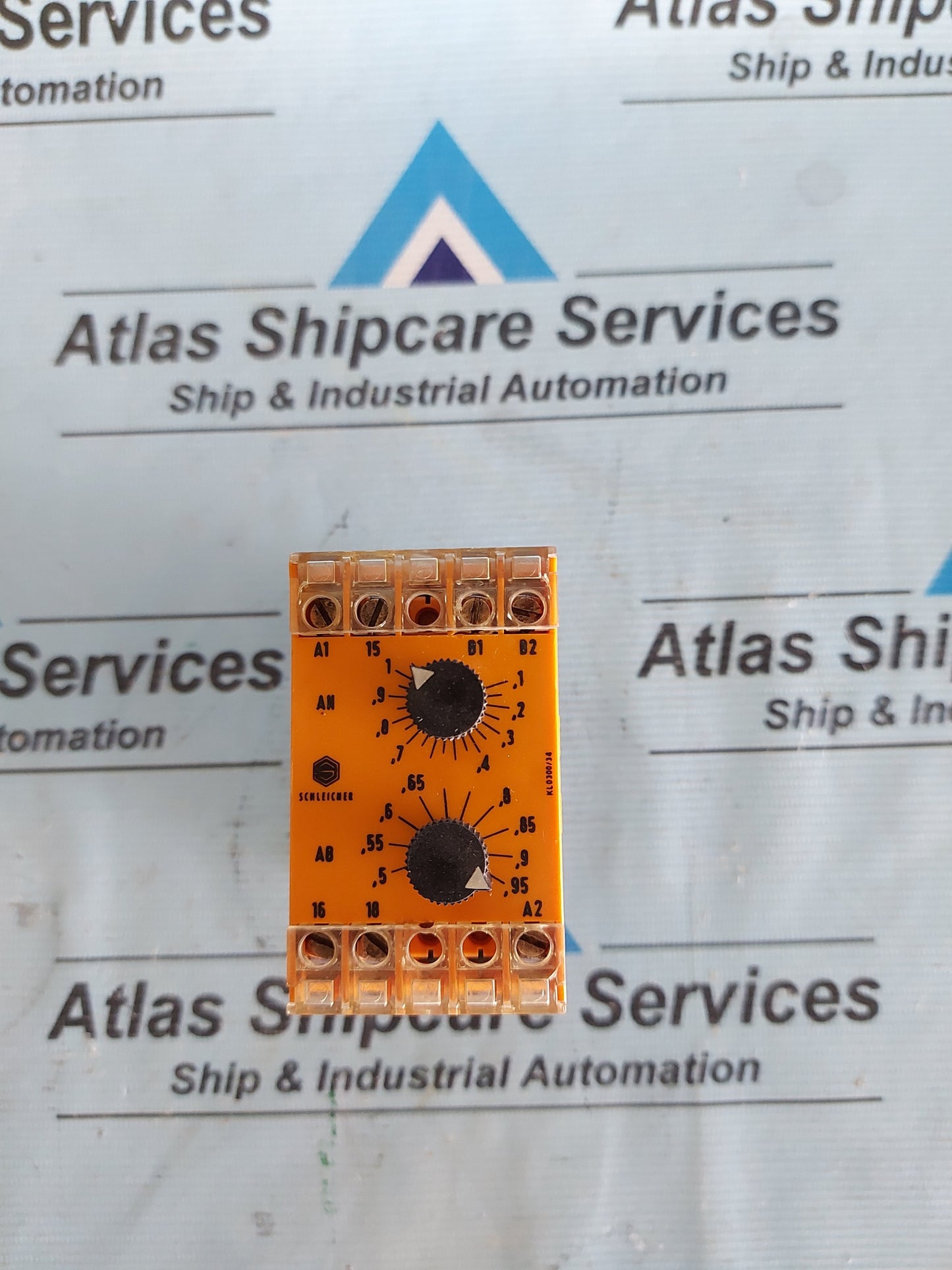 SCHLEICHER SXT 11 VOLTAGE MONITORING RELAY 250V ~ 6A AG307