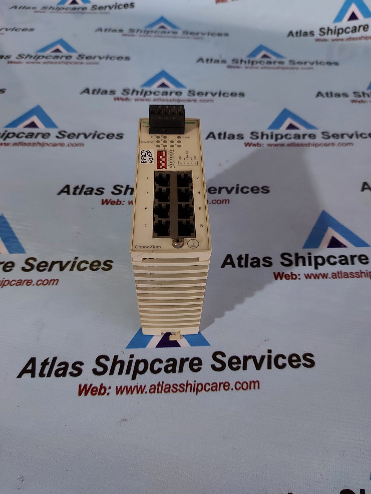 SCHNEIDER ELECTRIC 499NES18100 CONNEXIUM INDUSTRIAL ETHERNET SWITCH 8TX 10/100