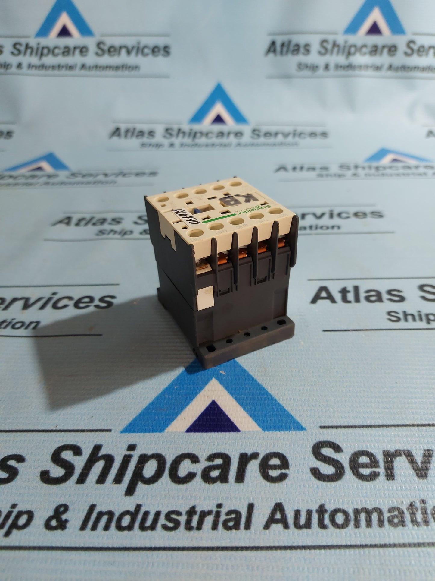 SCHNEIDER ELECTRIC CA2KN 22P7 CONTROL RELAY 230V 50/60Hz AG140