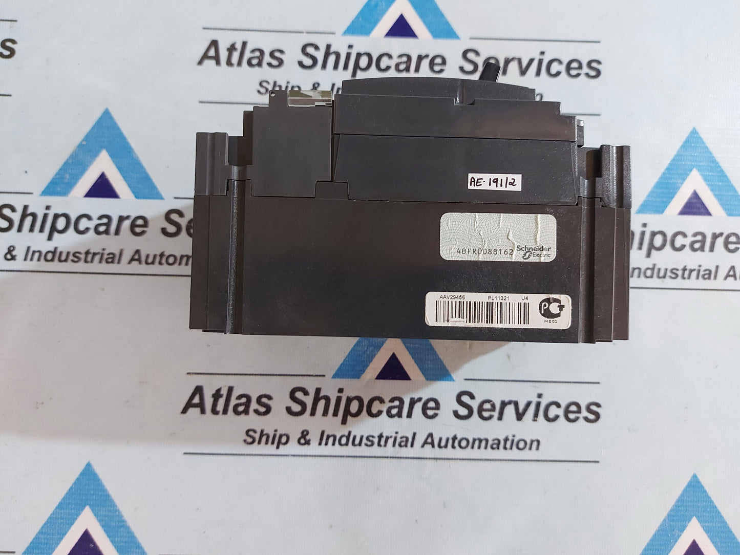 SCHNEIDER ELECTRIC COMPACT NSX 100B ADJUSTABLE CIRCUIT BREAKER