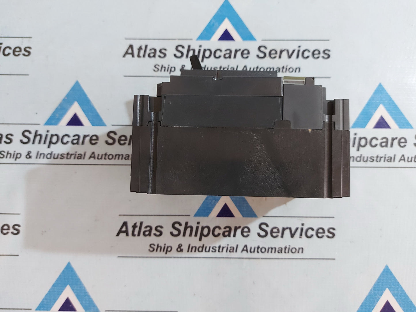 SCHNEIDER ELECTRIC COMPACT NSX 100B ADJUSTABLE CIRCUIT BREAKER