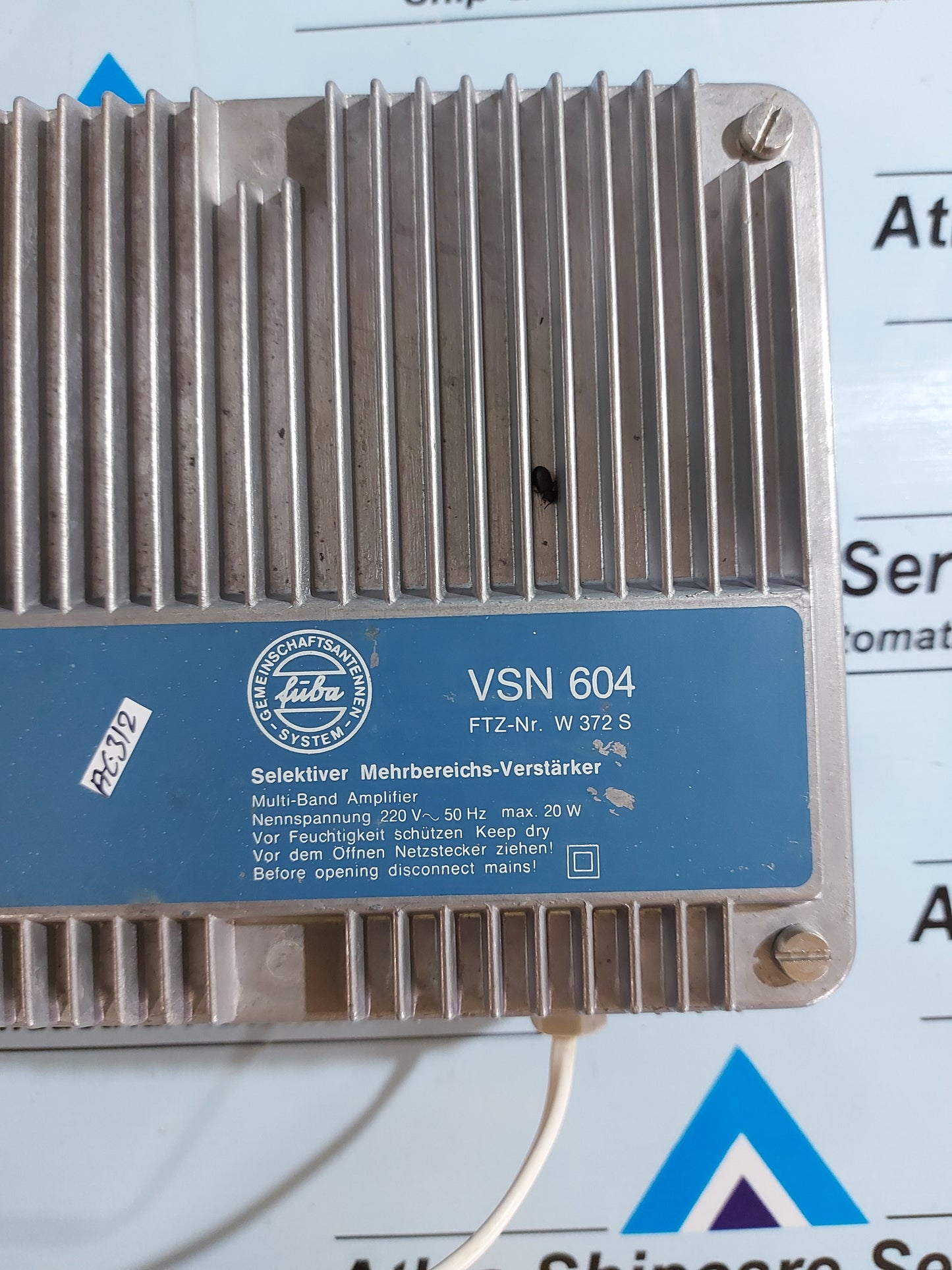 SELEKTIVER MEHRBEREICHS VSN 604 MULTI-BAND AMPLIFIER