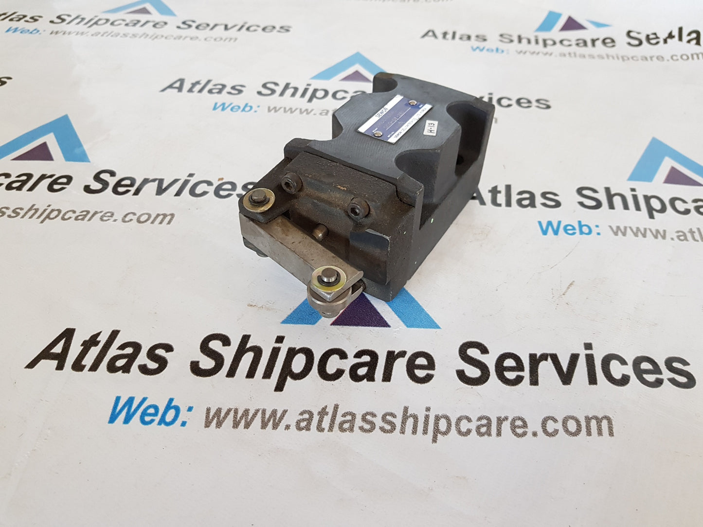 SEWON DCG-03-2B2-50 DIRECTIONAL VALVE