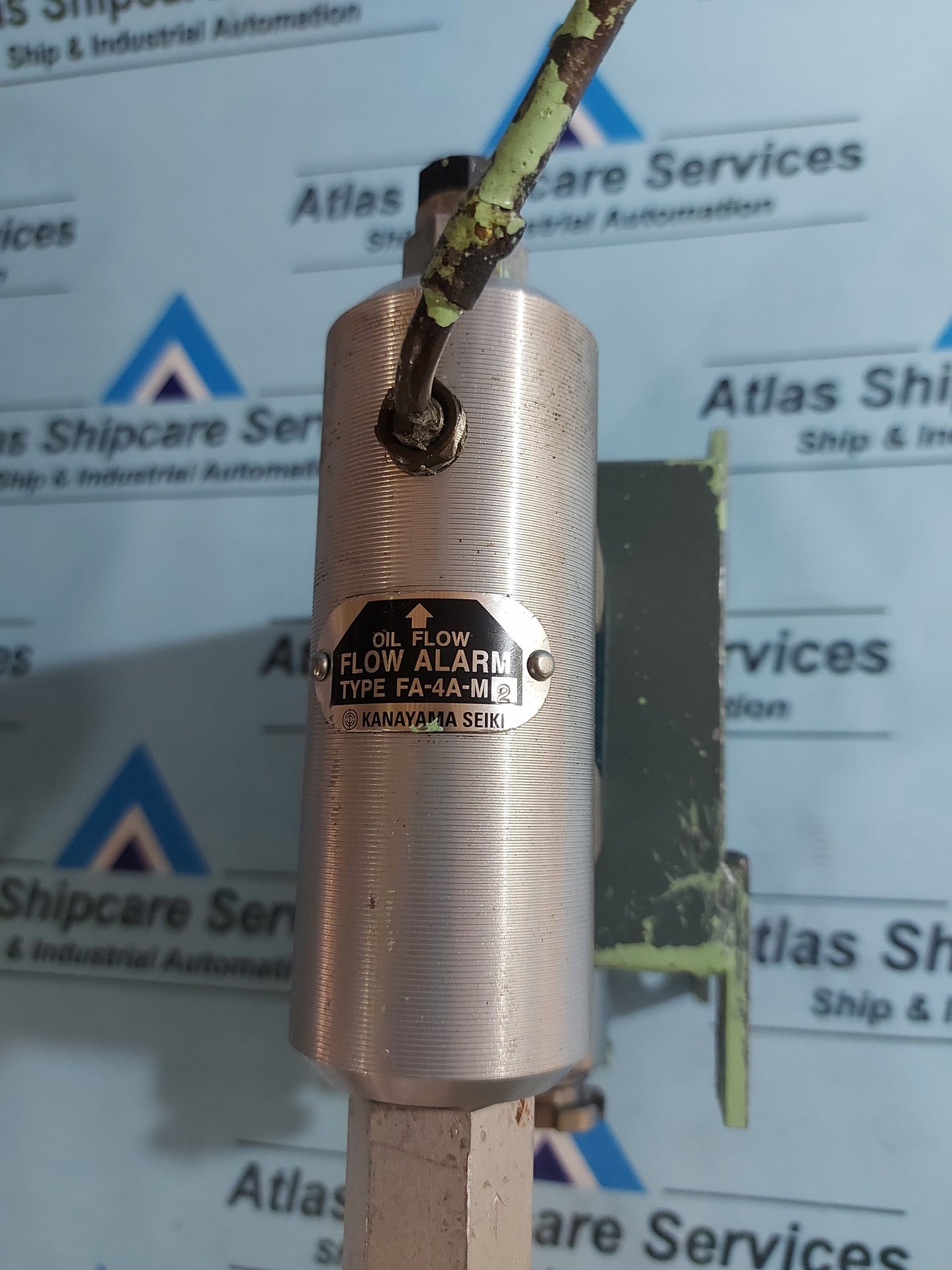 SHIMADZU FA-4A-M2 OIL FLOW ALARM AG445