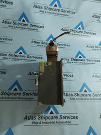 SHIMADZU FA-4A-M2 OIL FLOW ALARM AG445