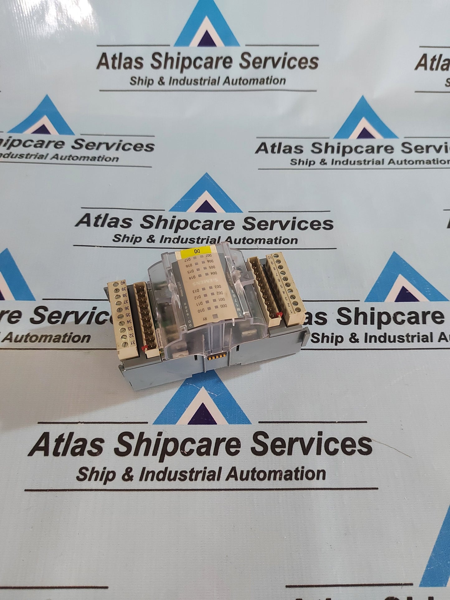 SIEMENS 6MF11130GC000AA0GG DO-6200 BINARY OUTPUT TRANSISTOR 2x8 24-60VDC