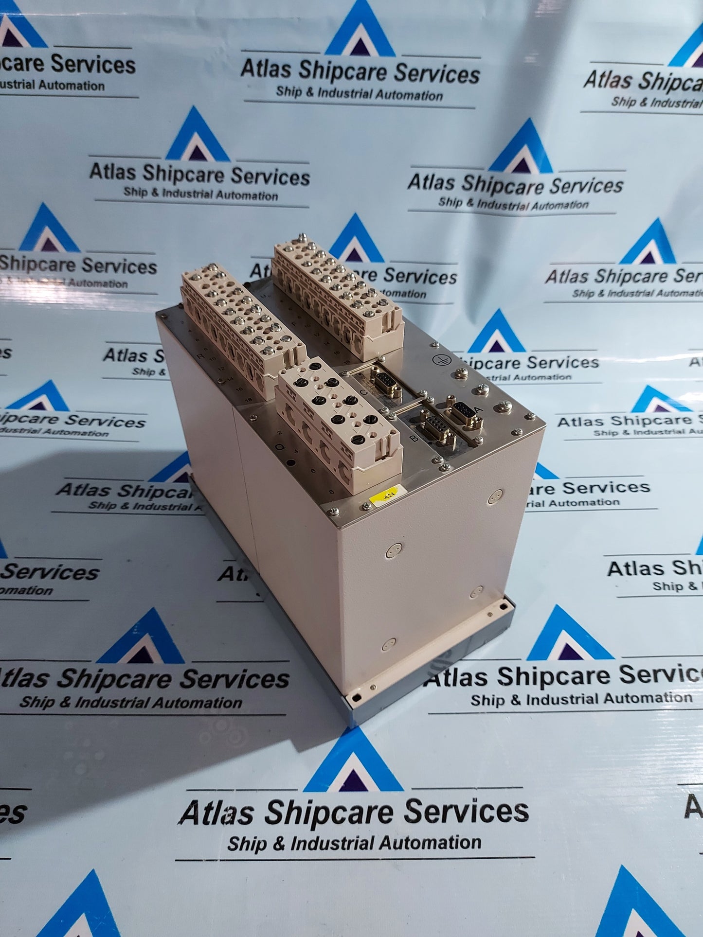 SIEMENS SIPROTEC 7SJ62 MULTIFUNCTION PROTECTIVE RELAY 7SJ6222-4EB92-1FF0-L0A/FF