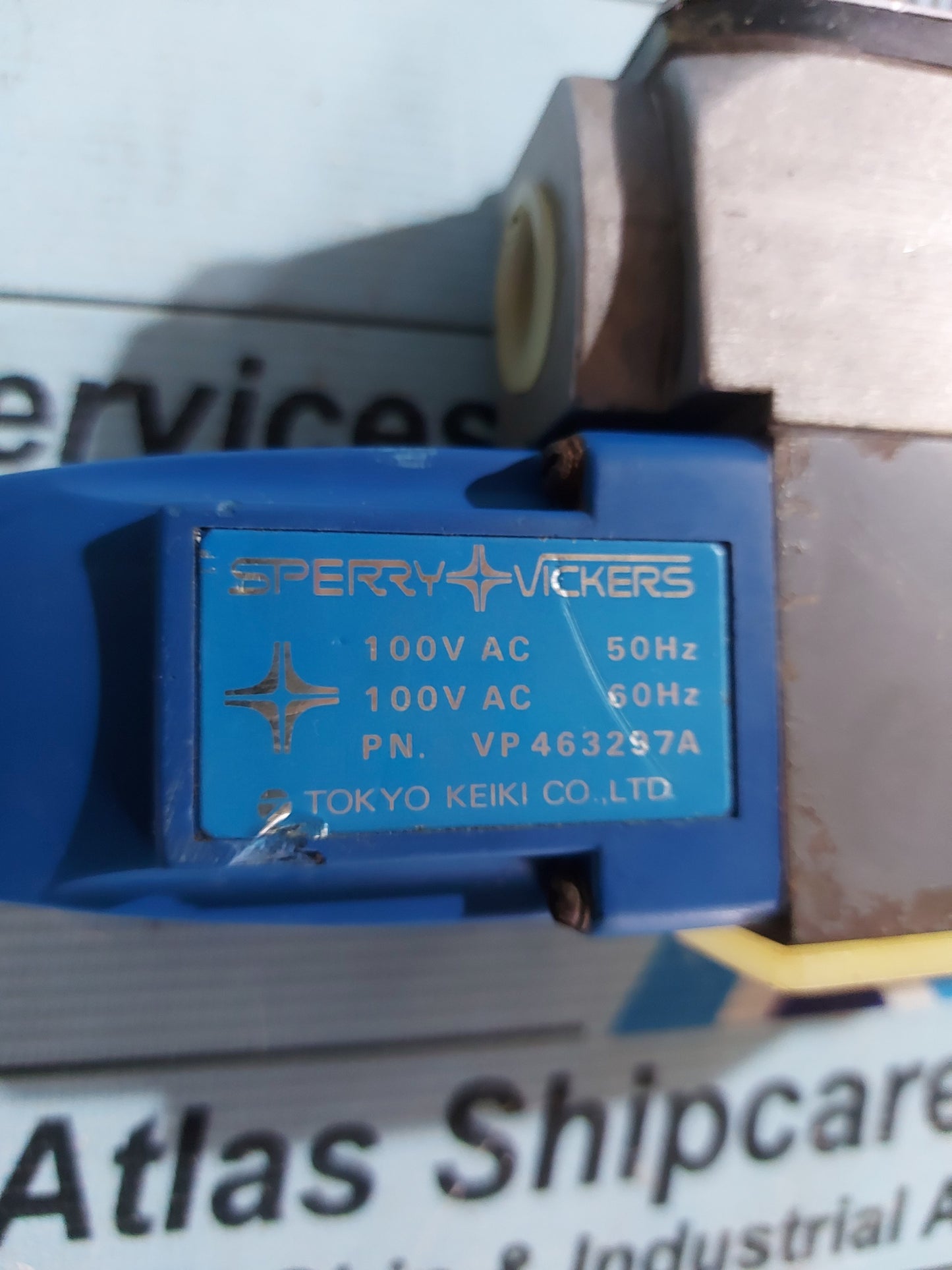 SPERRY VICKERS DG4V-3-0C-W-T-10-JA-S316 DIRECTIONAL CONTROL VALVE