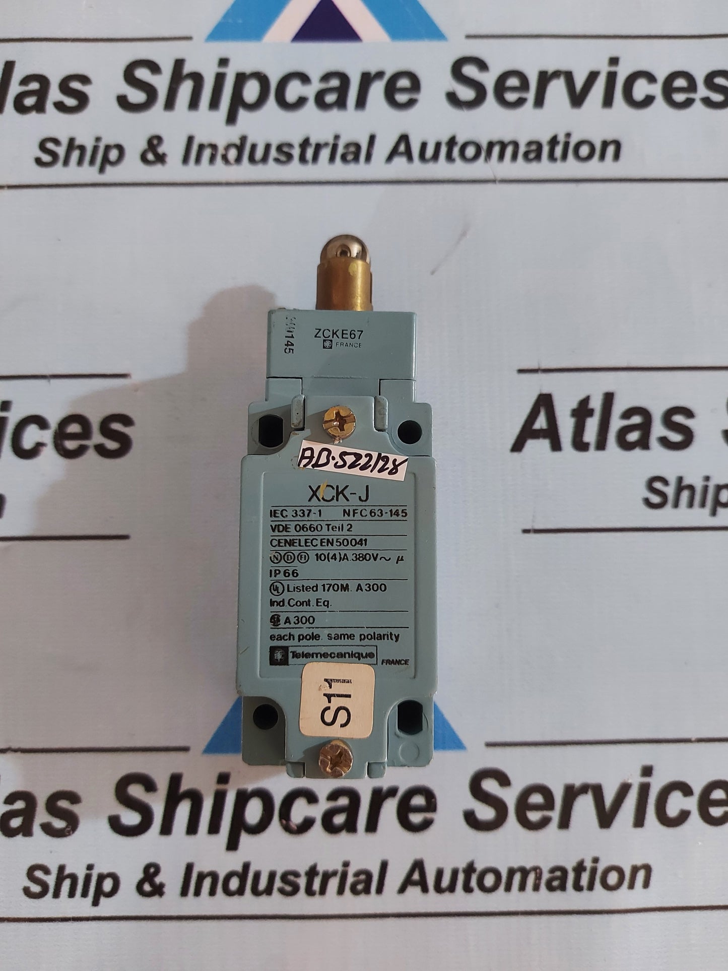 TELEMECANIQUE XCK-J LIMIT SWITCH