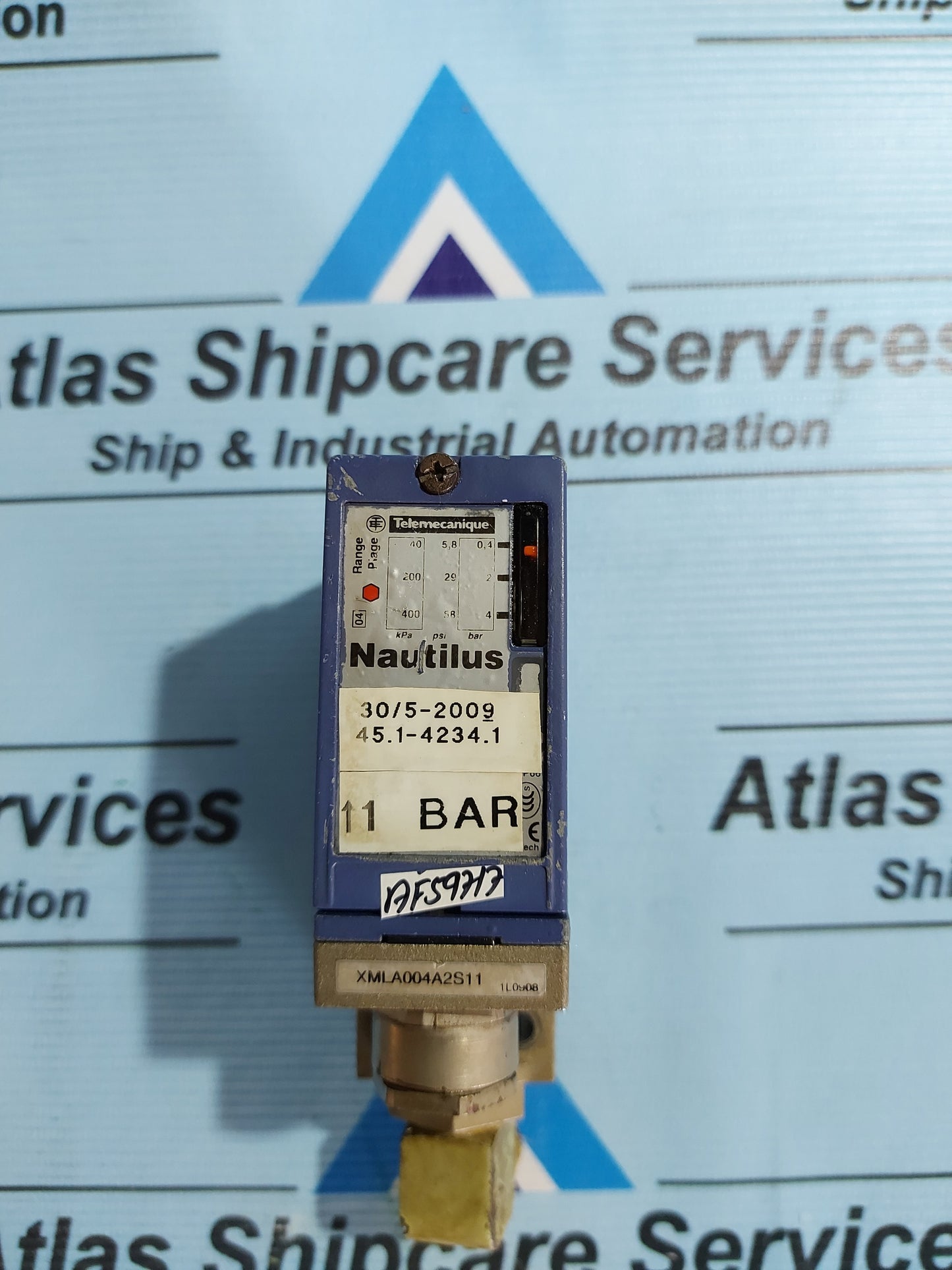 TELEMECANIQUE XMLA004A2S11 PRESSURE SWITCH