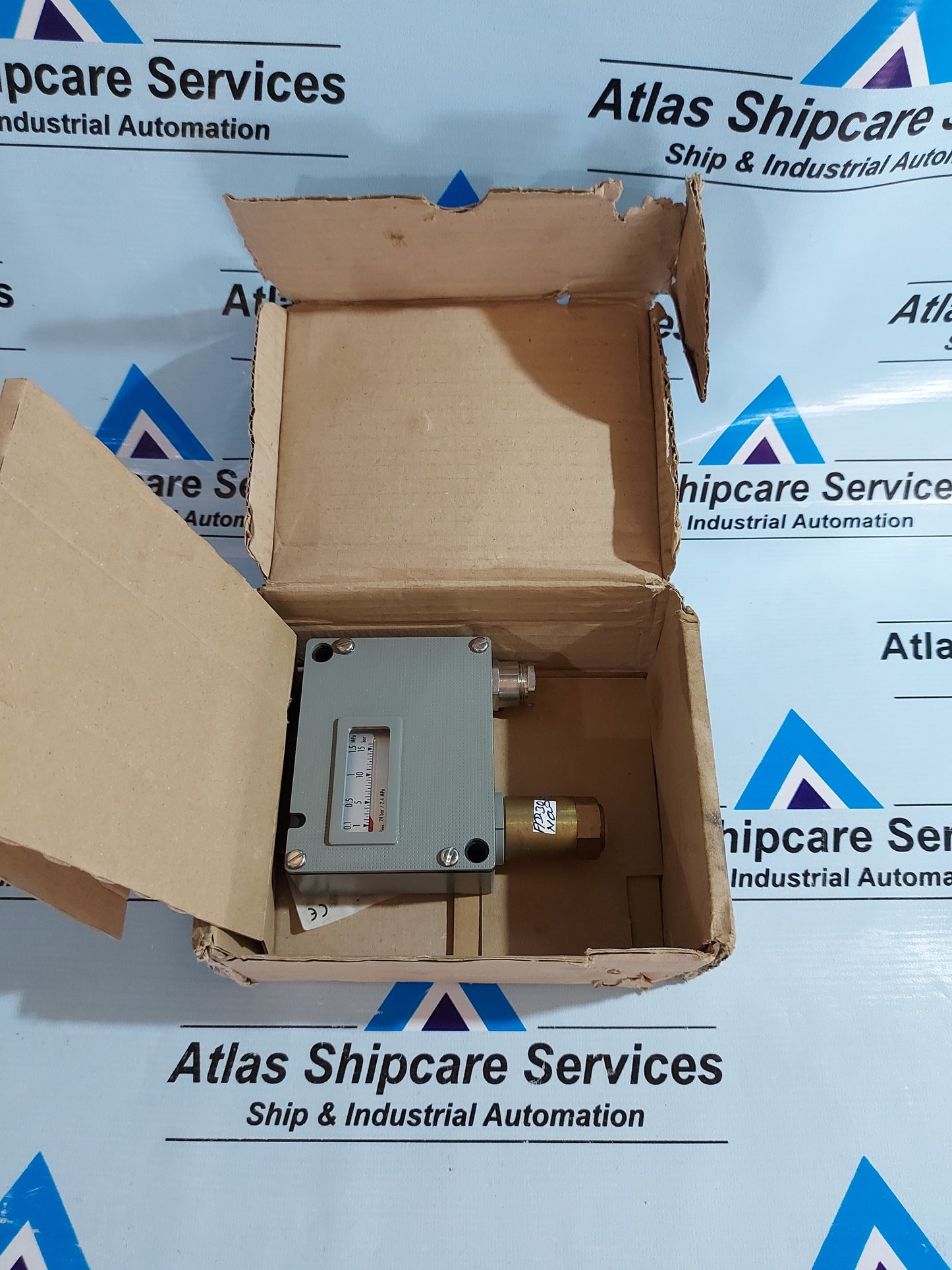 TRAFAG 900.2379.905 PRESSURE SWITCH 1...16 Bar