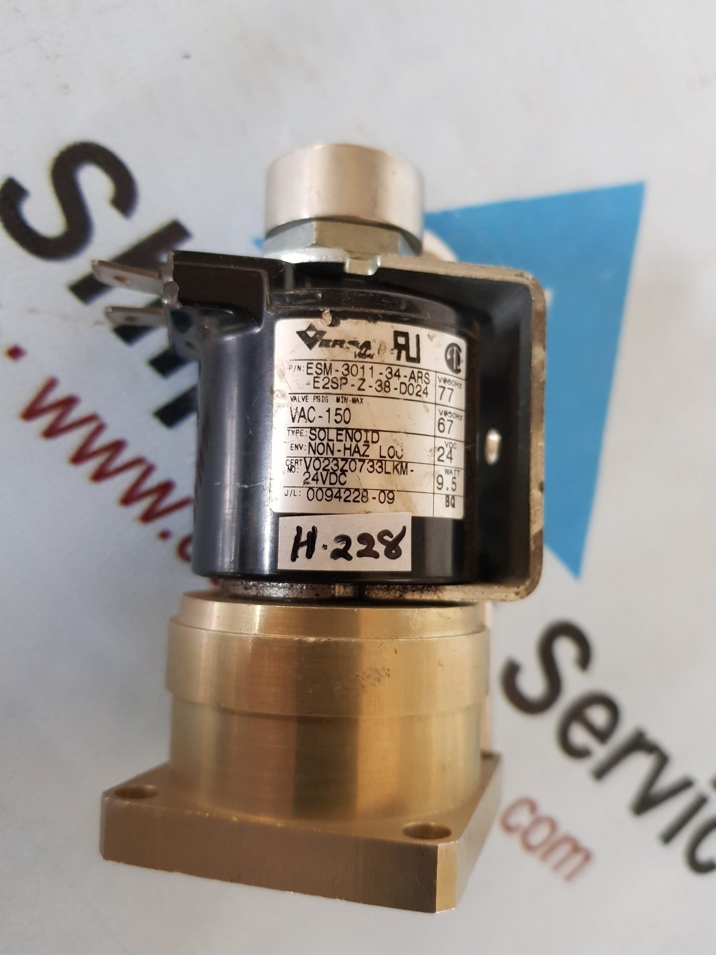 VERSA ESM-3011-34-ARS-E2SP-Z-38-D024 SOLENOID DIRECTION VALVE H228