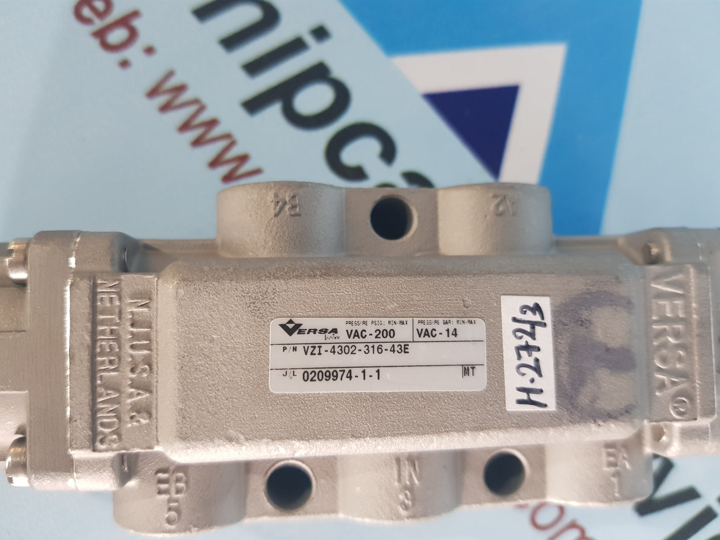 VERSA VZI-4302-316-43E PNEUMATIC DIRECTIONAL CONTROL VALVE H272