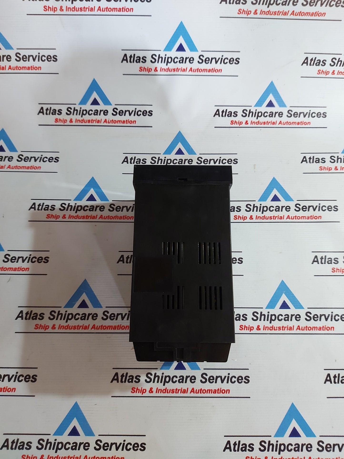 YAMATAKE SDC200 TEMPERATURE CONTROLLER SDC2002GC01A00701 AG648