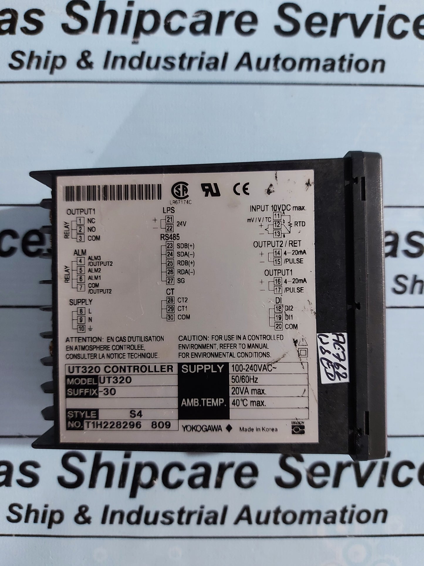 YOKOGAWA UT320-30 S4 DIGITAL CONTROLLER