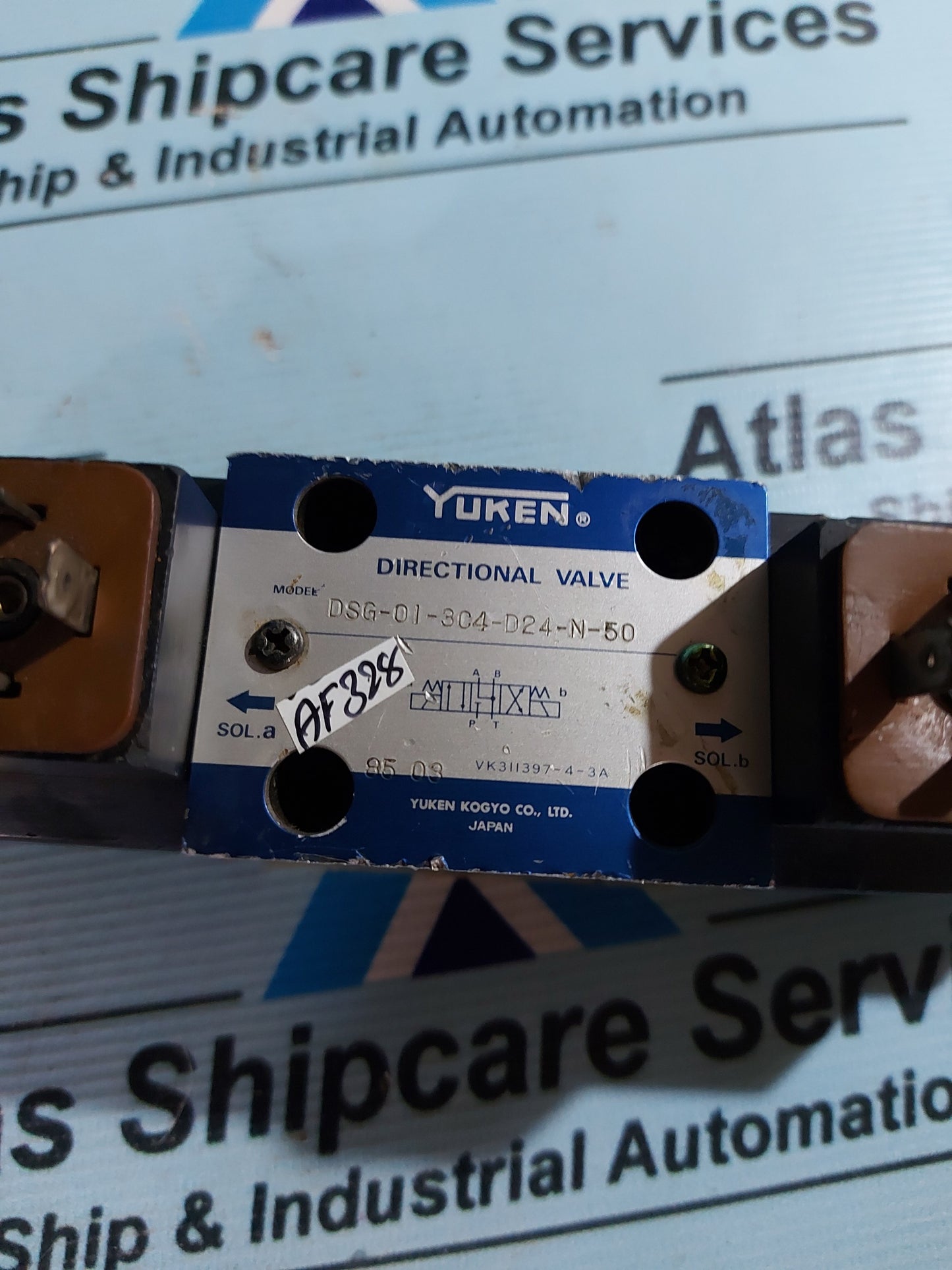 YUKEN DSG-01-3C4-D24-N-50 SOLENOID OPERATED DIRECTIONAL VALVE